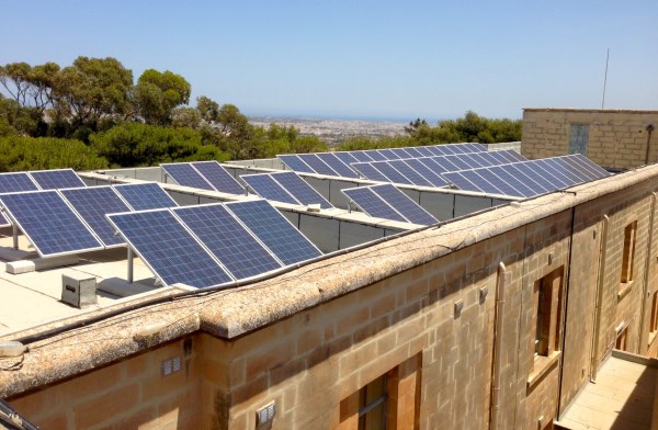 Malta, ElectroFix installa impianti in 12 scuole