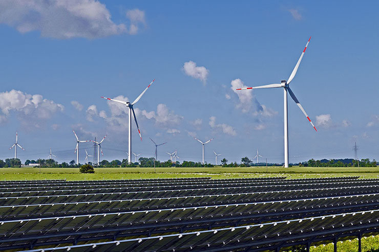 ENEA, nel 2017 cresce la quota di eolico e fotovoltaico