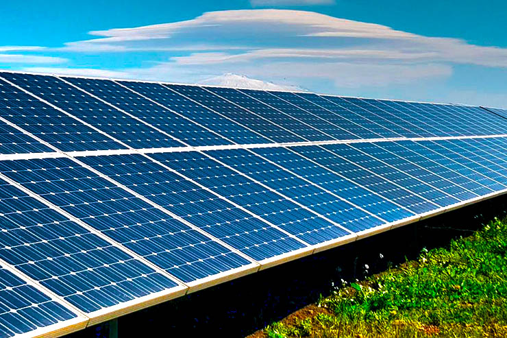 EF Solare e il fotovoltaico: il futuro è ancora crescita