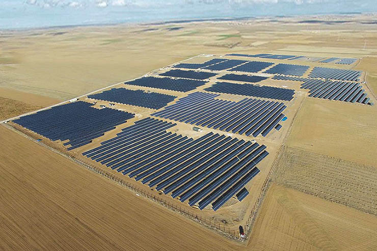 Egitto, Enerray e Sinapsi sviluppano il parco Benban Solar Park