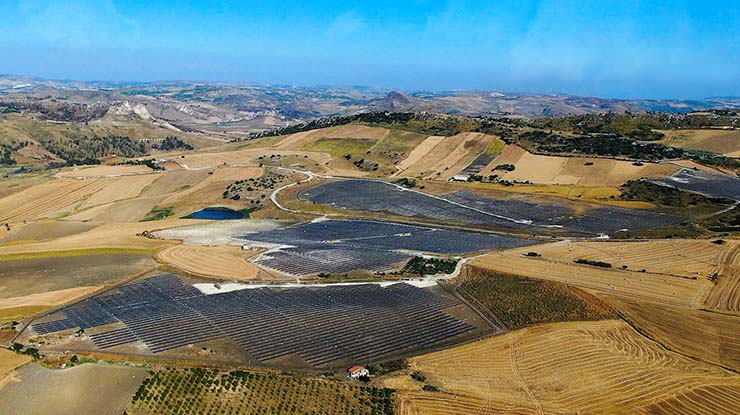 Naro, il parco solare di Agrigento usa inverter ABB PVS-175