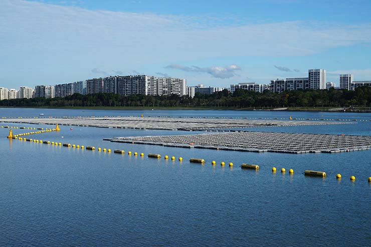 Inverter FIMER per fotovoltaico galleggiante a Singapore